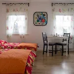 Tasca im Feui Apartments