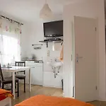 Tasca im Feui Apartments