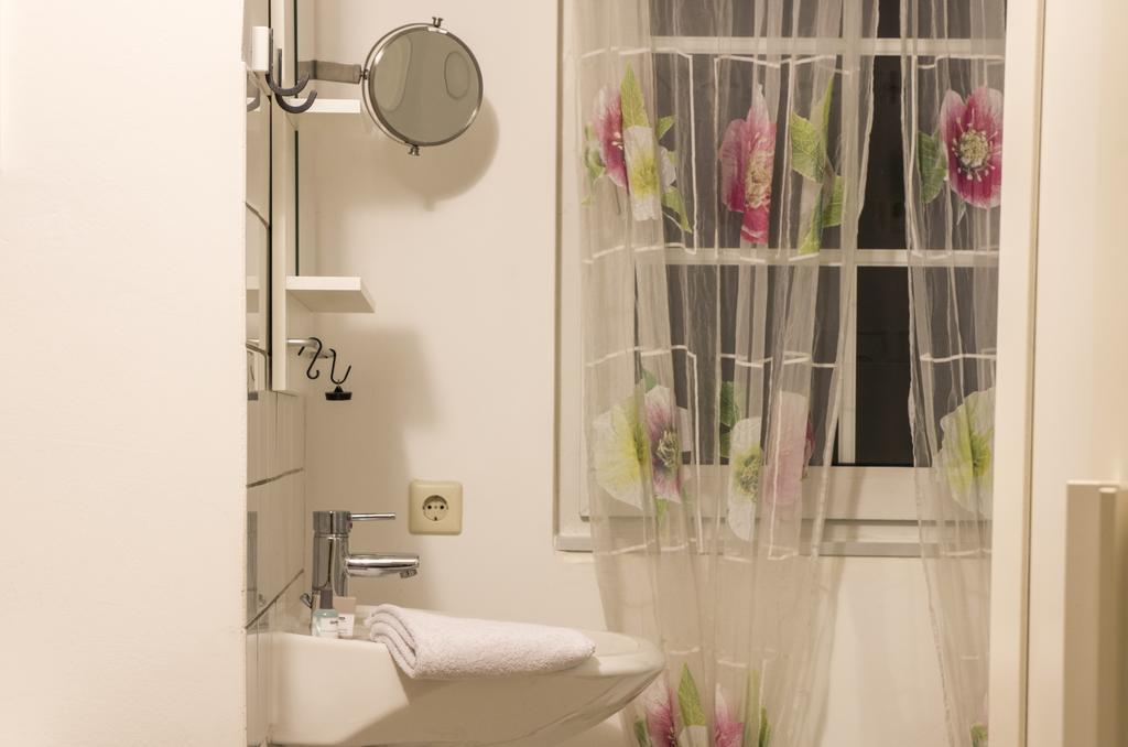 Appartement Tasca Im Feui